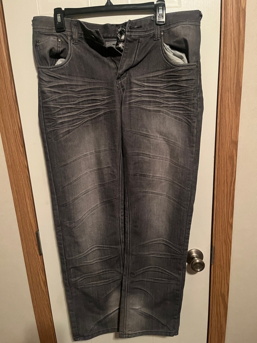 Men's Gray Washed Jeans